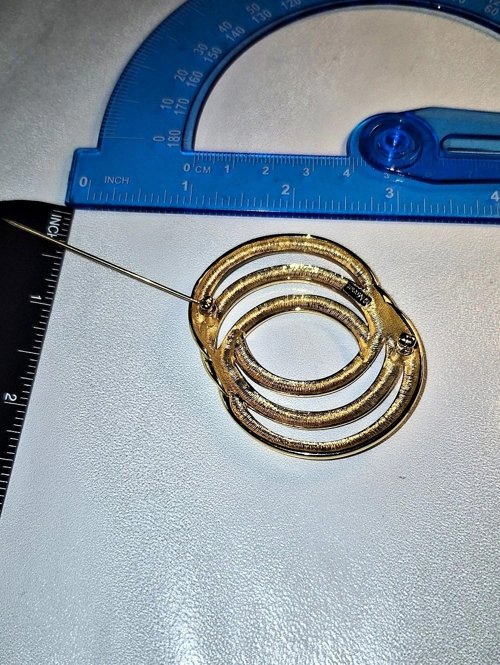 Monet Vintage Gold Tone Interlocking Circles Brooch